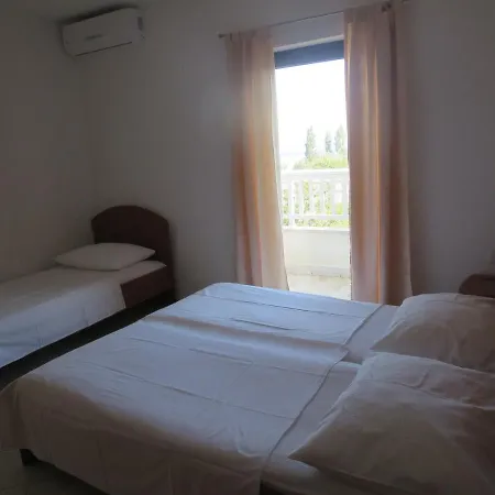 Galic Πανσιόν 3*